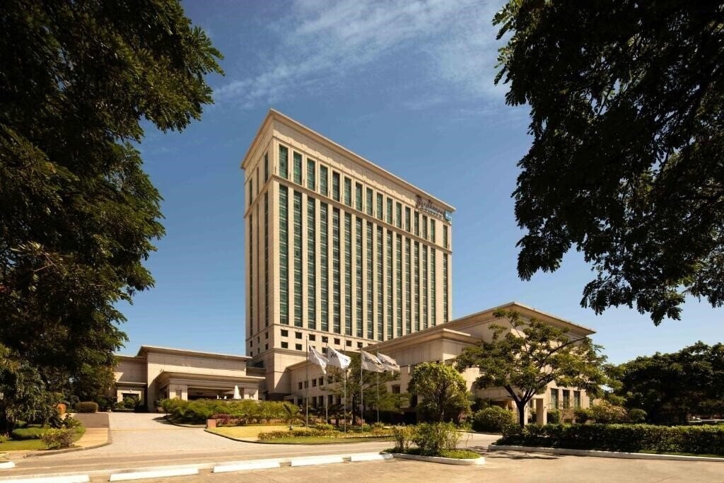 Готель Radisson Blu Hotel Cebu 4*