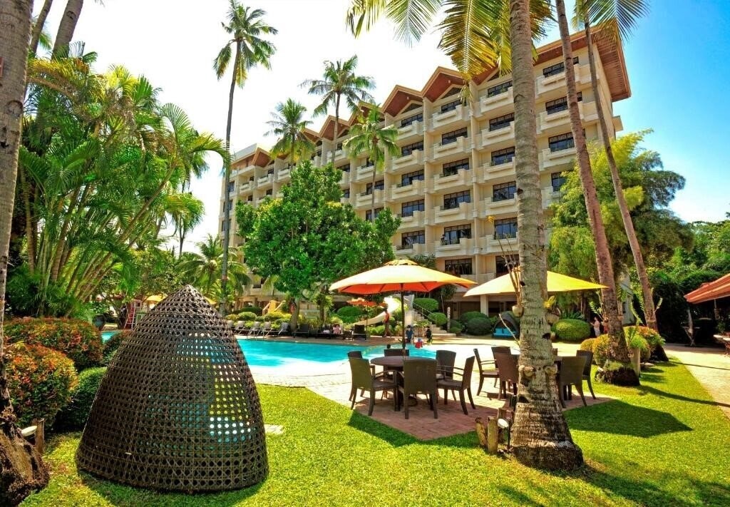Фотографія Costabella Tropical Beach Hotel 3*