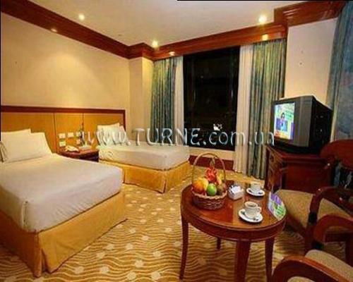 Картинка Holiday Plaza Hotel 3*