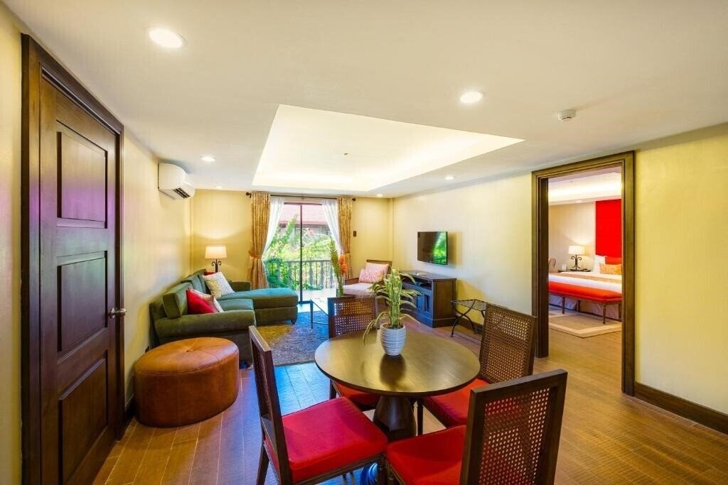 Фото Montebello Villa Hotel 3*