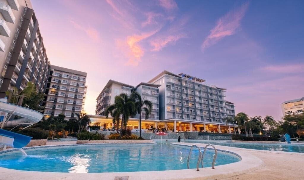 Готель Solea Mactan Resort 4*