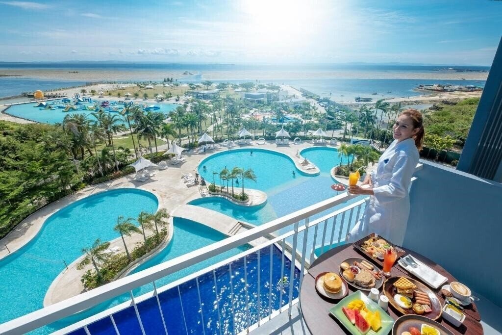 Фото Solea Mactan Resort 4*