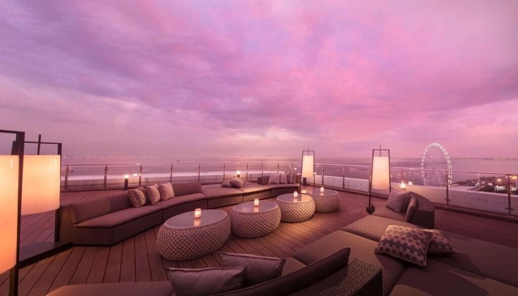 Фото Conrad Manila 5*