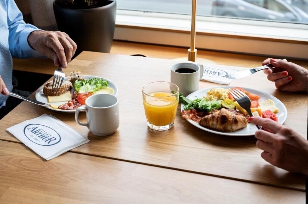 Отель Arthur 3*