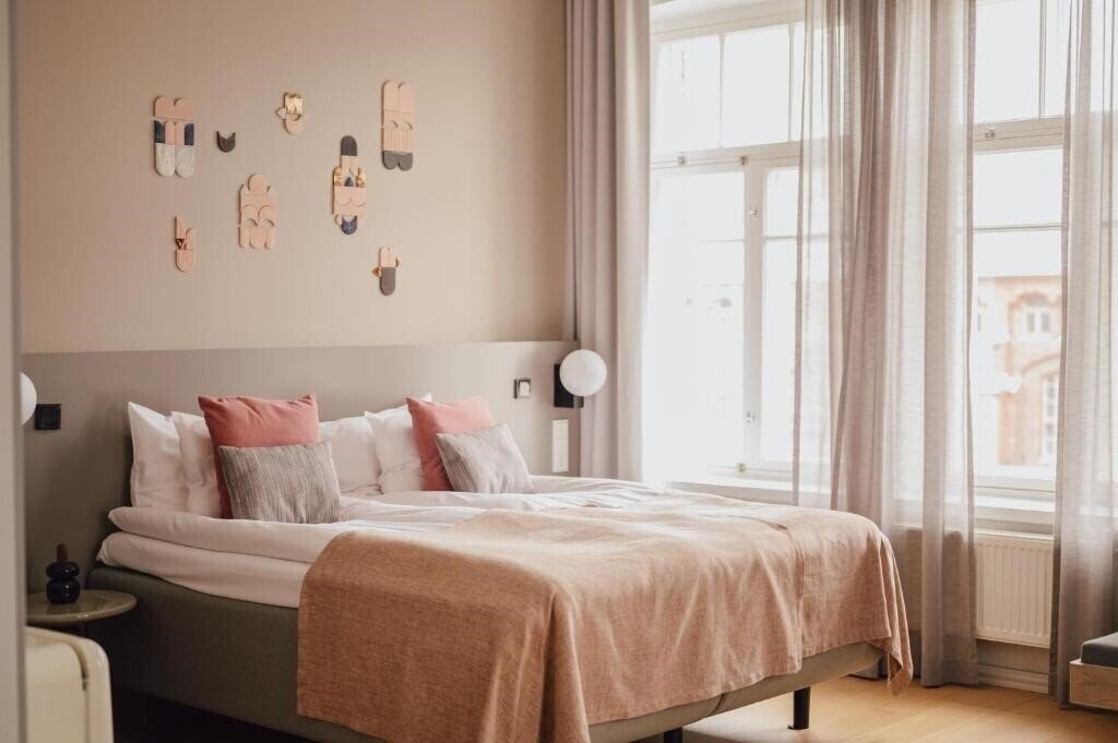 Отель The Folks Konepaja 4*