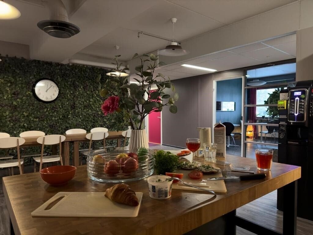 Фотография 20Rooms Vantaa 2*