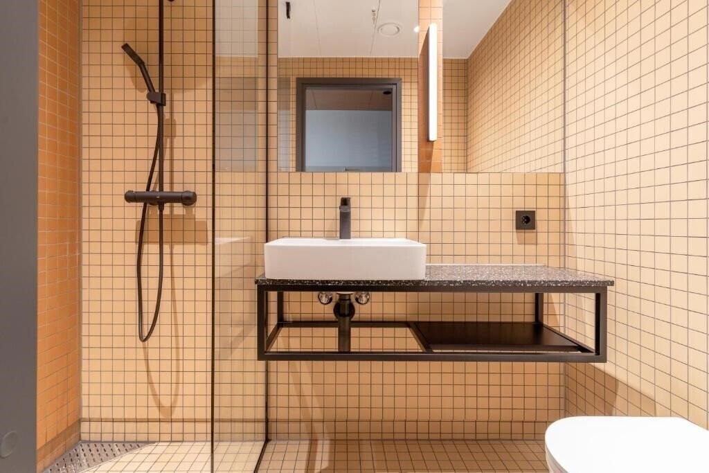 Зображення Comfort Hotel Helsinki Airport 4*