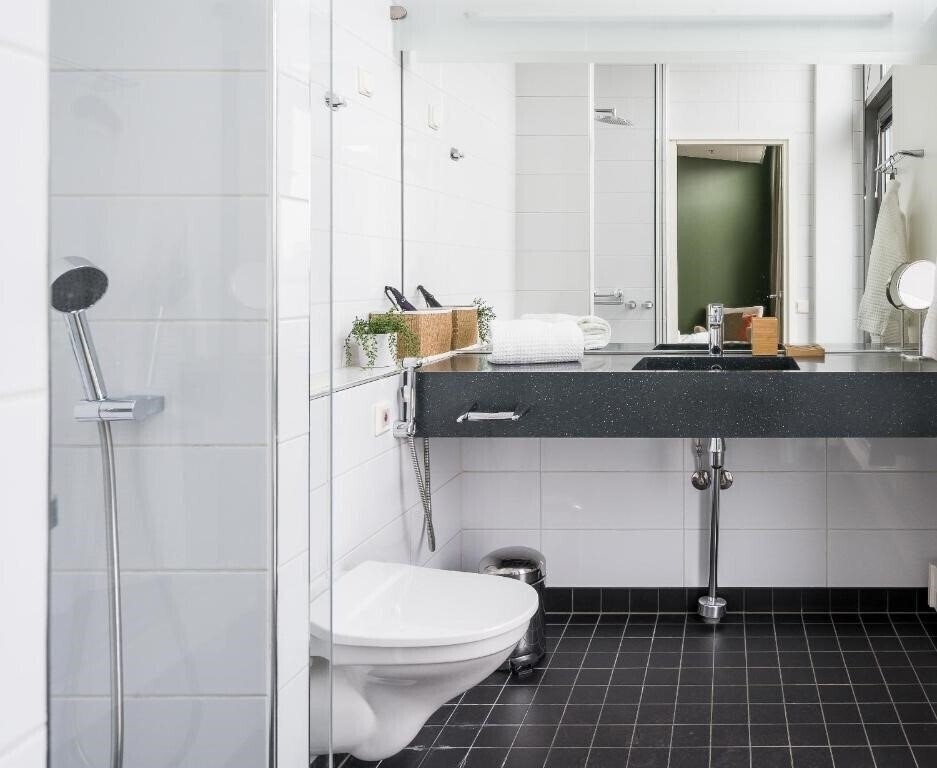 Картинка Hiisi Hotel Helsinki Jatkasaari 3*