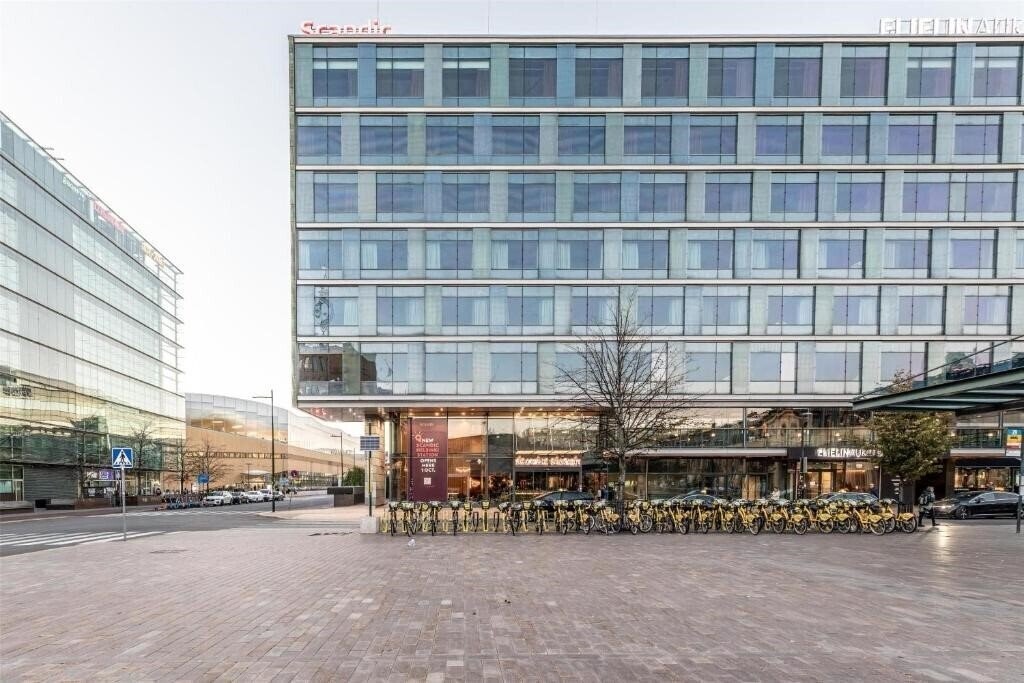 Фото Holiday Inn Helsinki City Centre 4*