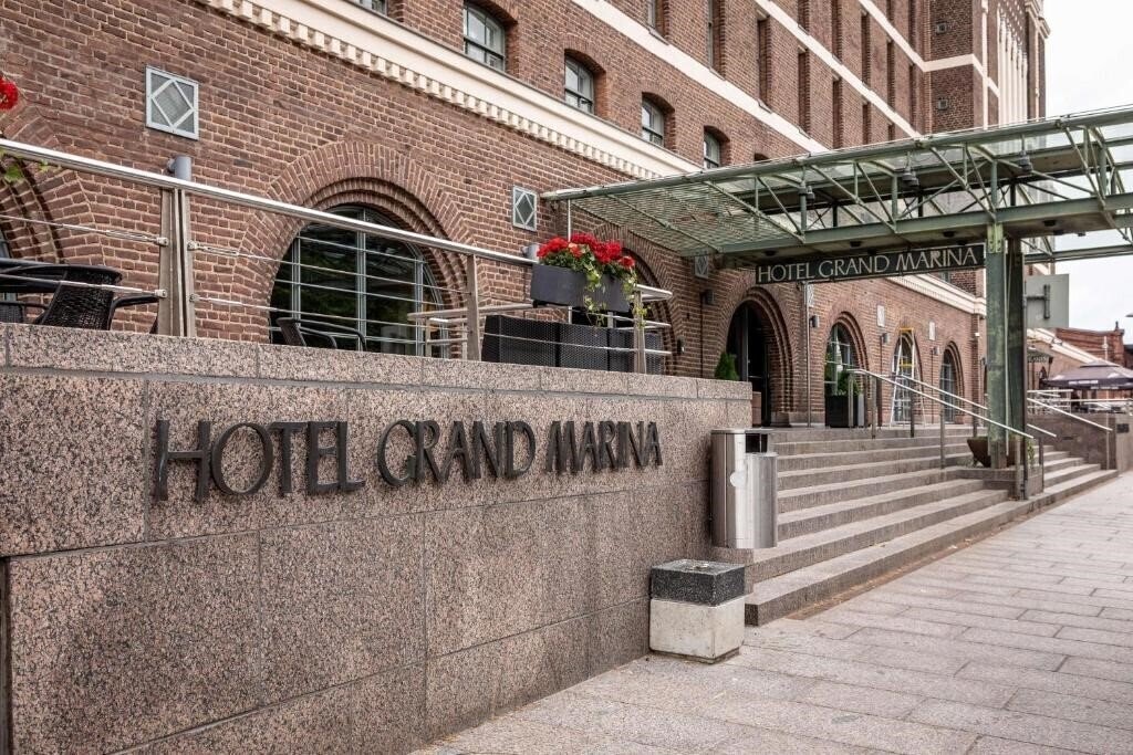 Готель Scandic Grand Marina 4*