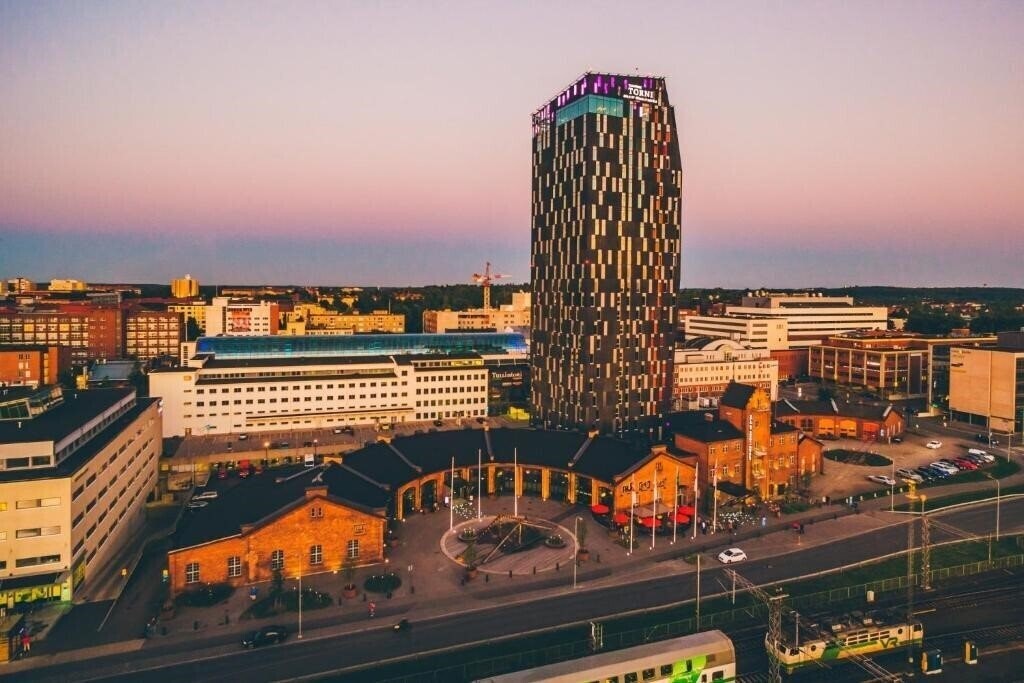 Фото Solo Sokos Hotel Torni Tampere 4*