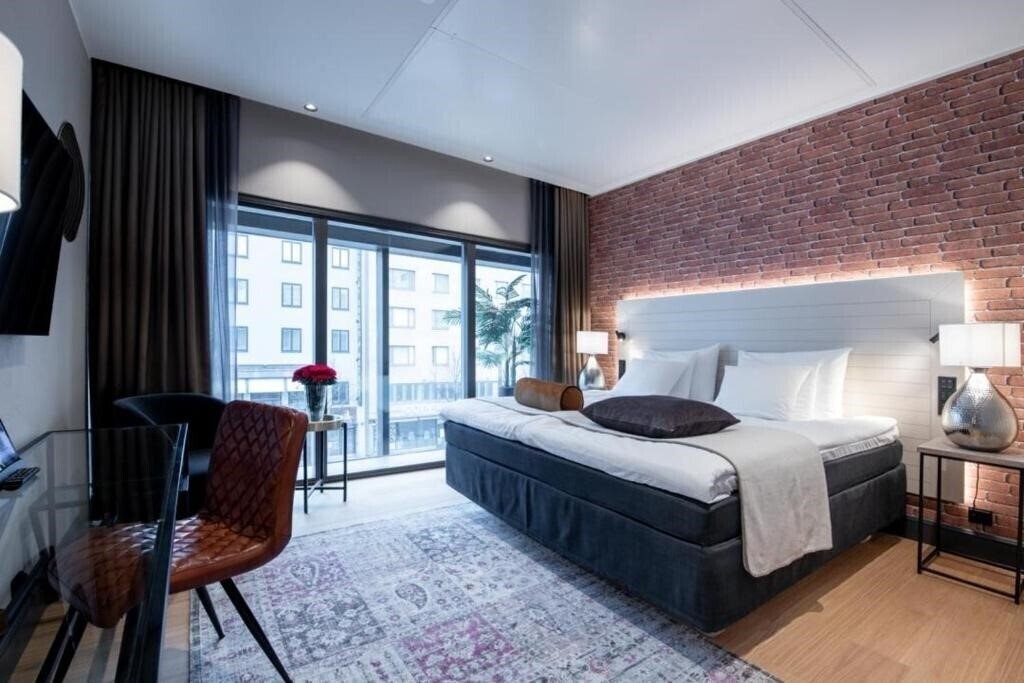 Готель Solo Sokos Hotel Lahden Seurahuone 4*