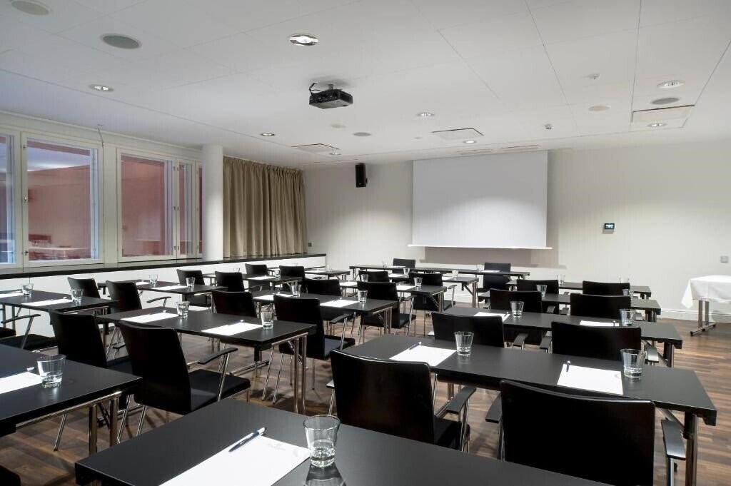 Зображення Solo Sokos Hotel Lahden Seurahuone 4*