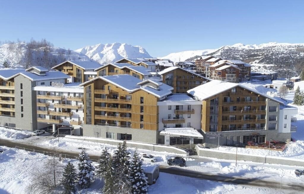 Готель Hotel & SPA L’Eclose by Odalys 4*