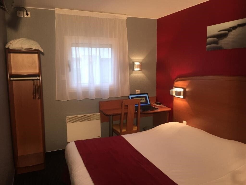 Отель Hotel Initial by Balladins Amiens Longueau 2*