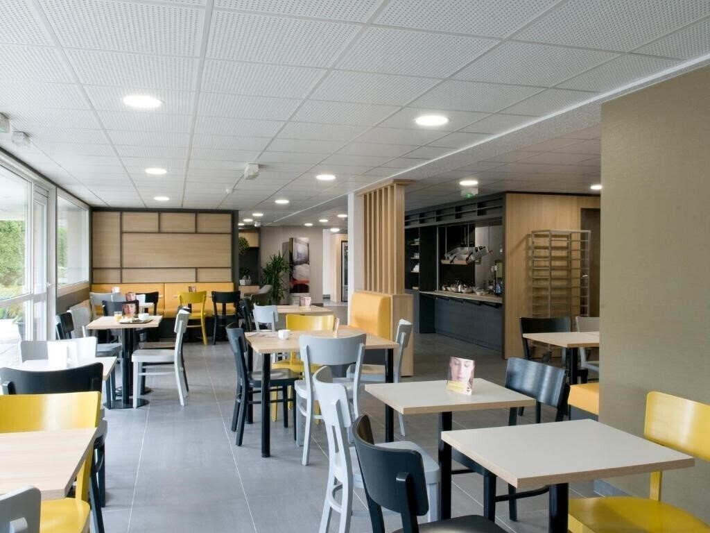 Картинка B&B Hotel Saint Quentin 2*