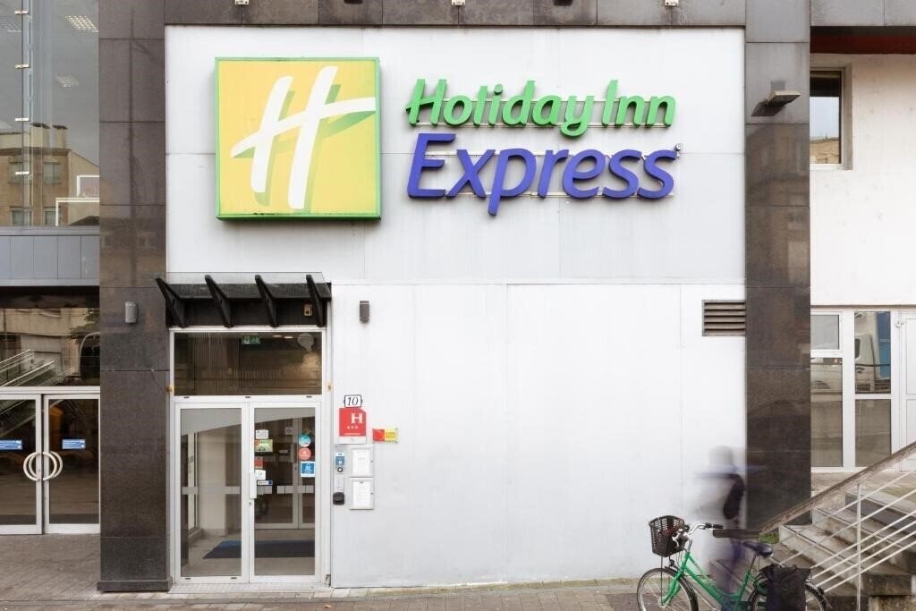 Фото Holiday Inn Express Amiens 3*