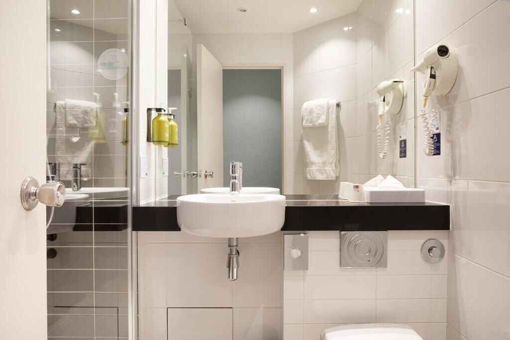 Картинка Holiday Inn Express Amiens 3*