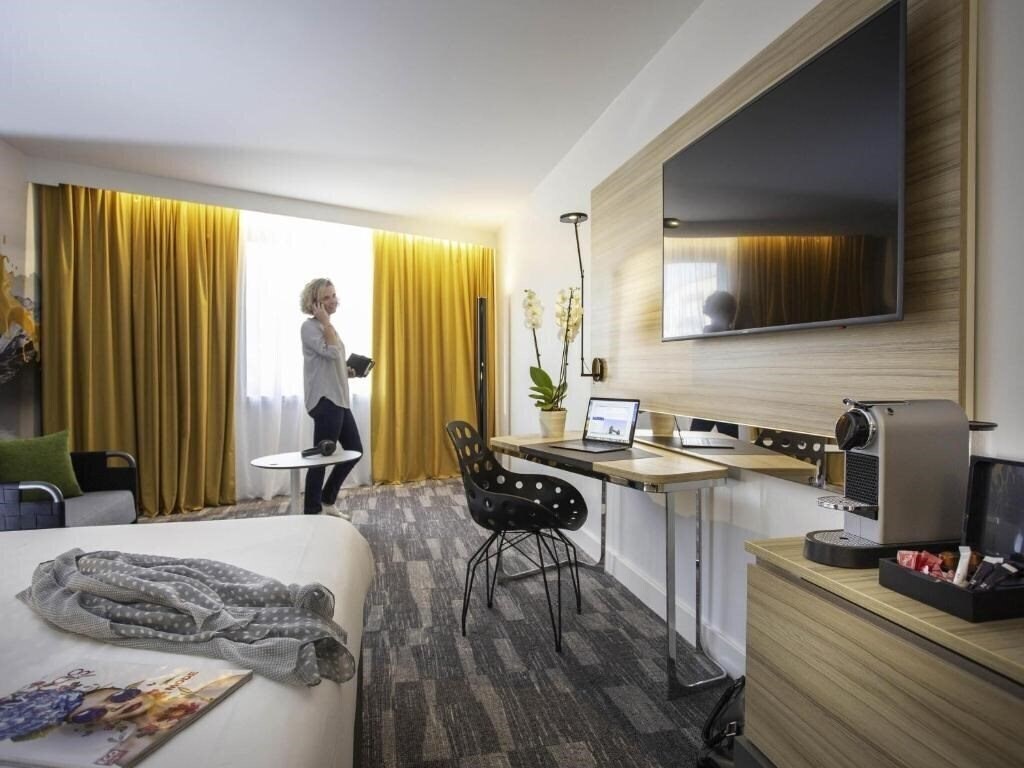 Фотография Novotel Annecy Centre 4*