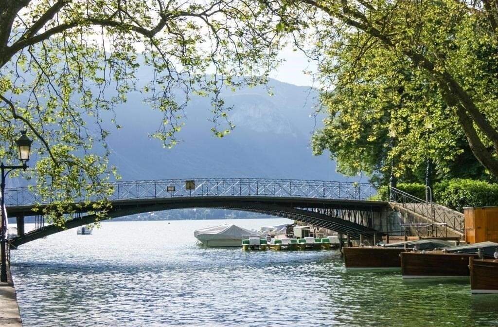 Готель Hotel Mercure Annecy Centre 4*