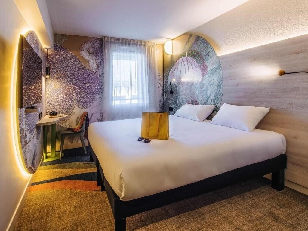 Готель Ibis Styles Antibes 3*