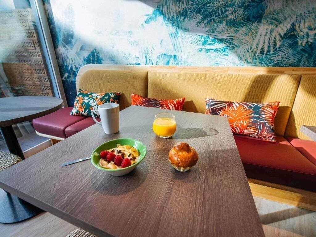 Фотографія Ibis Styles Antibes 3*