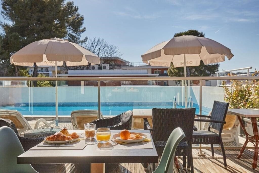 Готель Appart Hotel Odalys City Cosy Antibes Olympe 3*