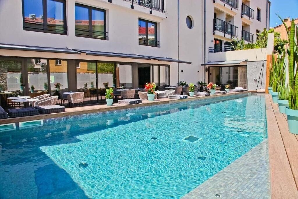 Фото Hotel & SPA La Villa Port D'Antibes 4*