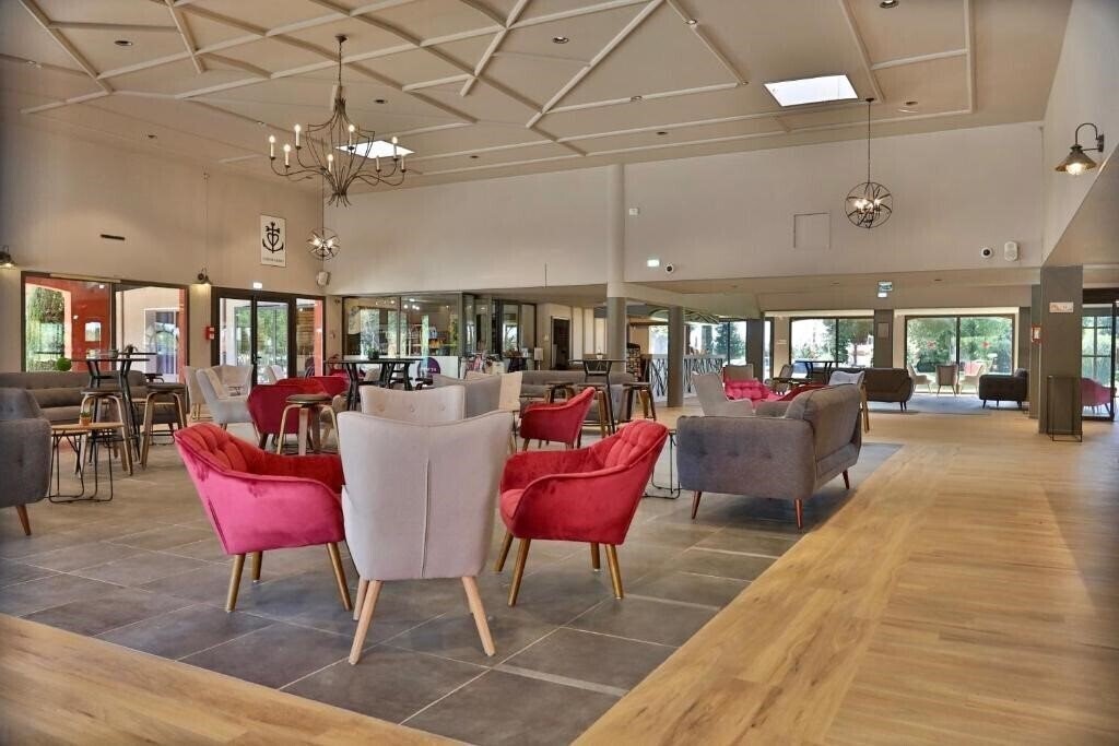 Картинка Sowell Hotels L'Olivier 4*