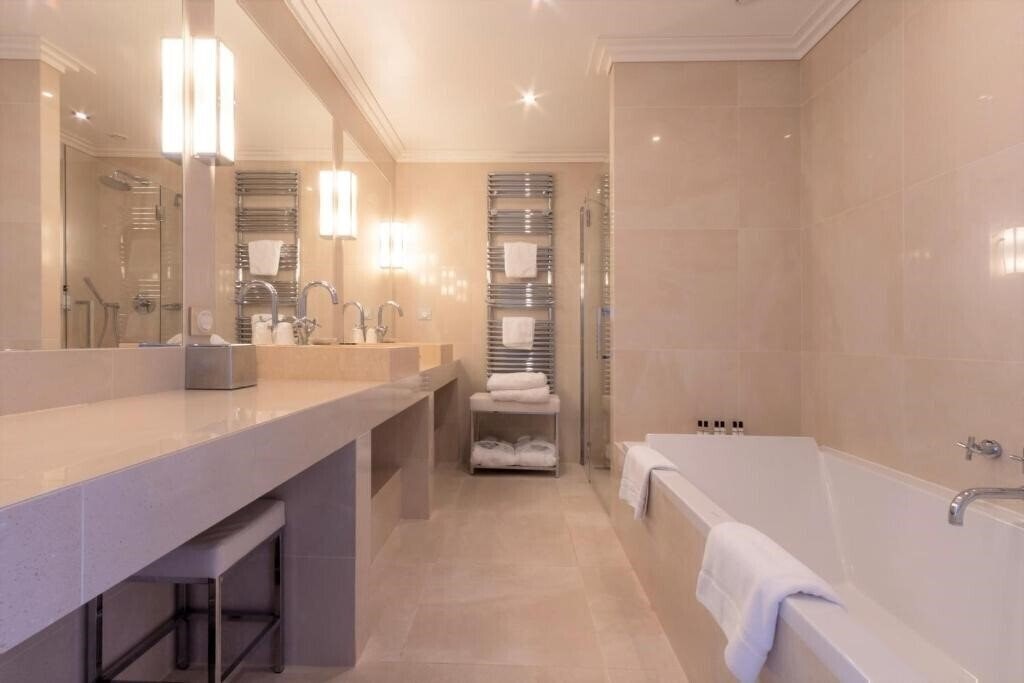 Фото Hotel Les Mouettes 4*