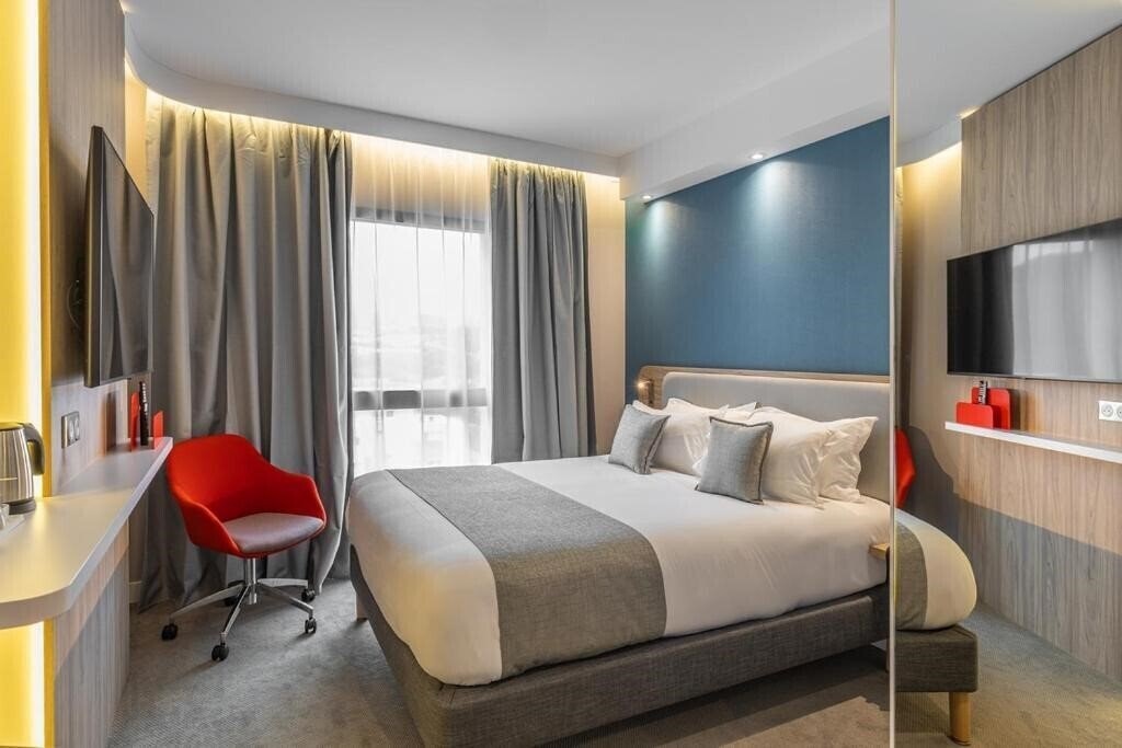 Готель Holiday Inn Express Ajaccio by IHG 3*