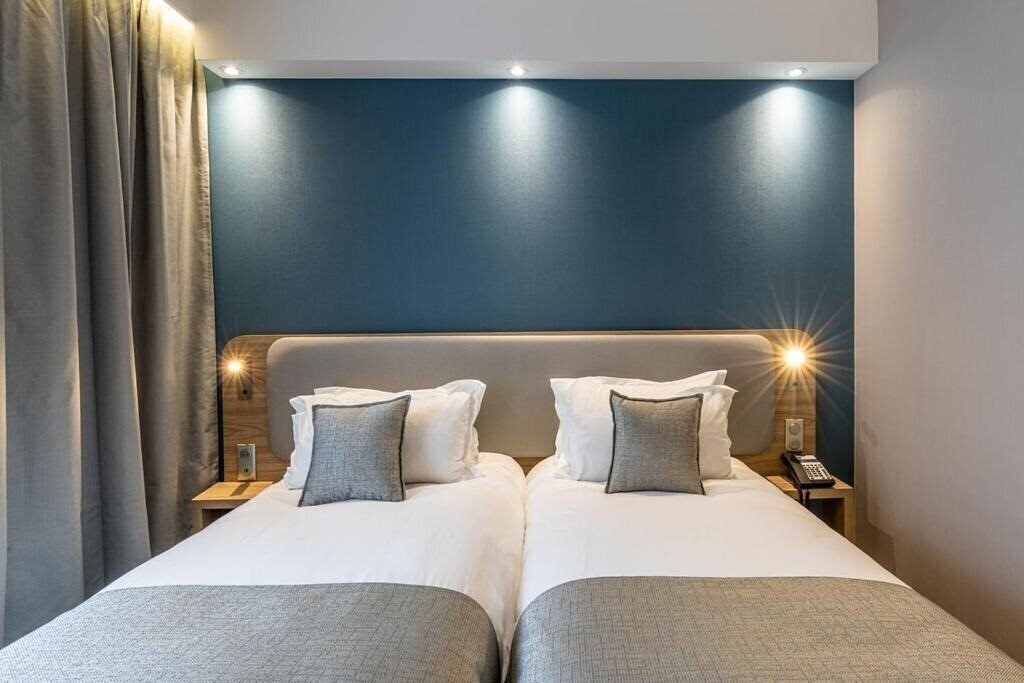 Картинка Holiday Inn Express Ajaccio by IHG 3*