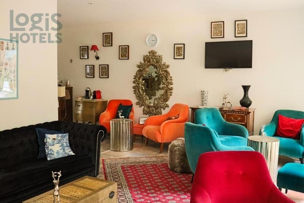 Отель Logis Hotel a la Villa Boucicaut 3*
