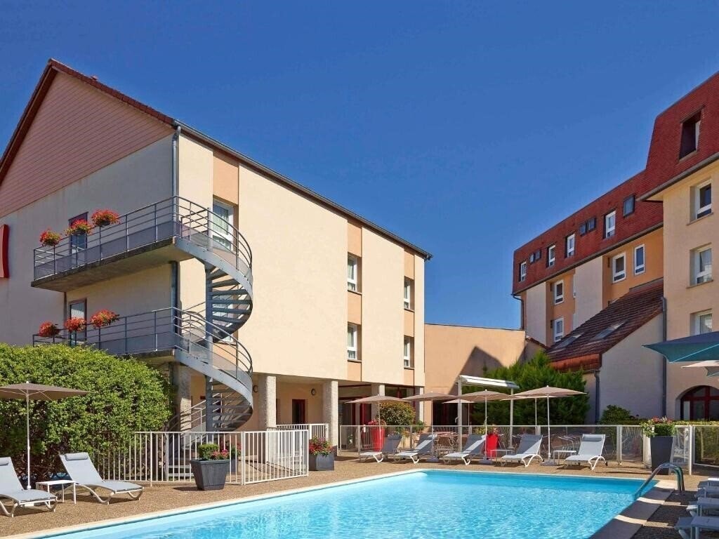 Отель Ibis Beaune Centre 3*