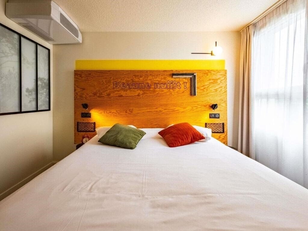 Картинка Greet Hotel Beaune 3*