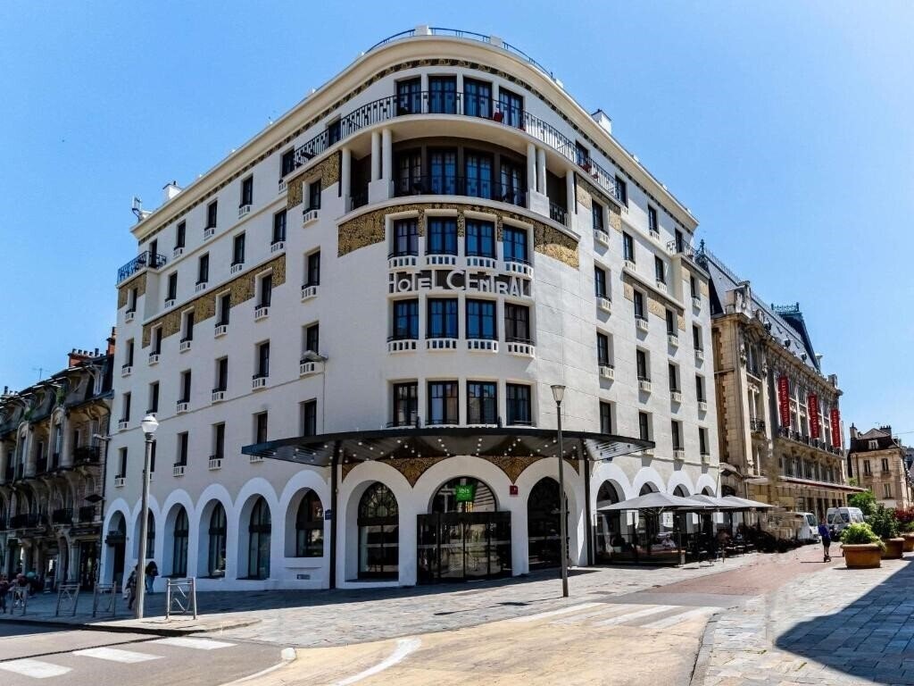 Отель Ibis Styles Dijon Central 3*