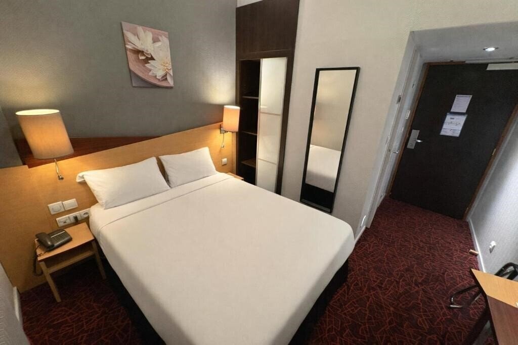 Фотография Hotel Kyriad Dijon Gare 3*