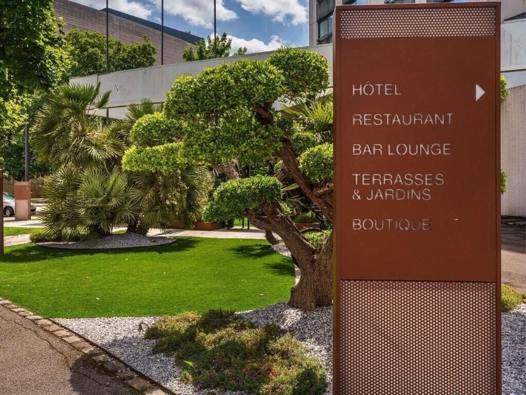 Фото Mercure Dijon Centre Clemenceau 4*