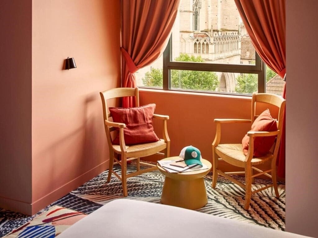 Фото Mama Shelter Dijon 4*