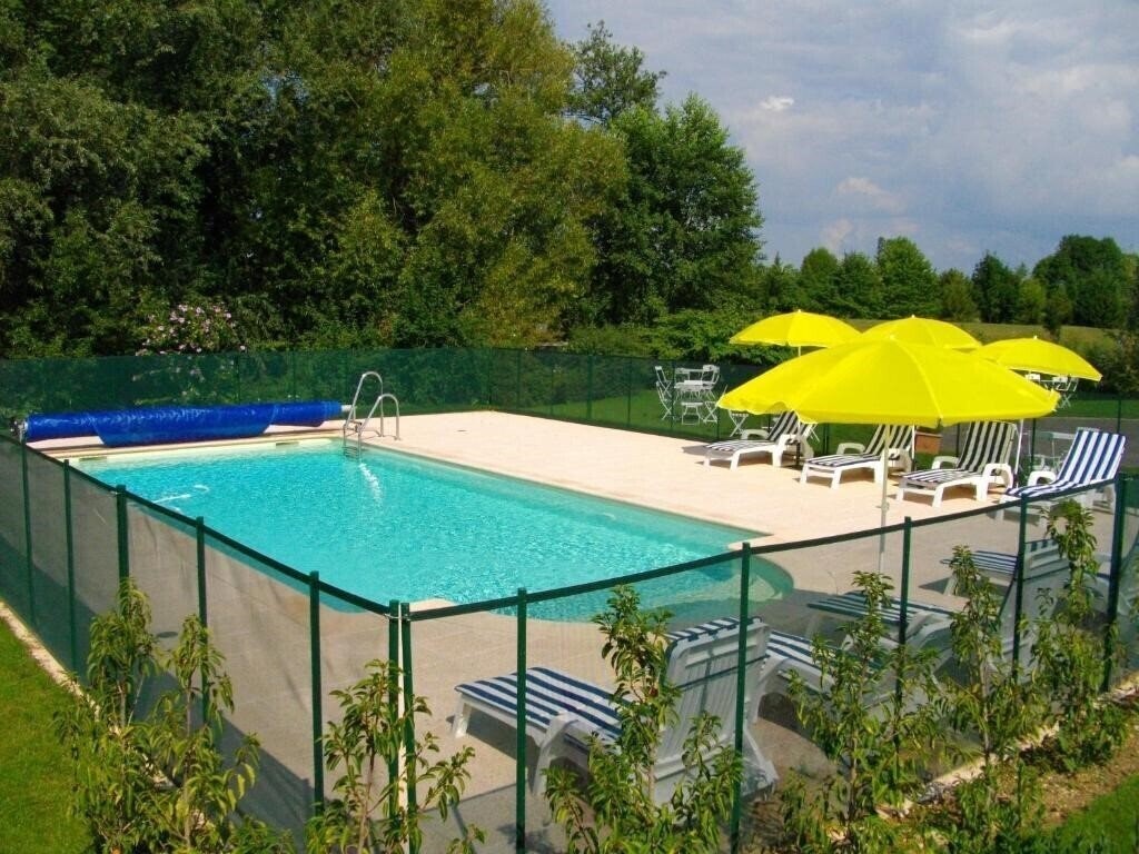 Фотография Golf Hotel Colvert Levernois 4*