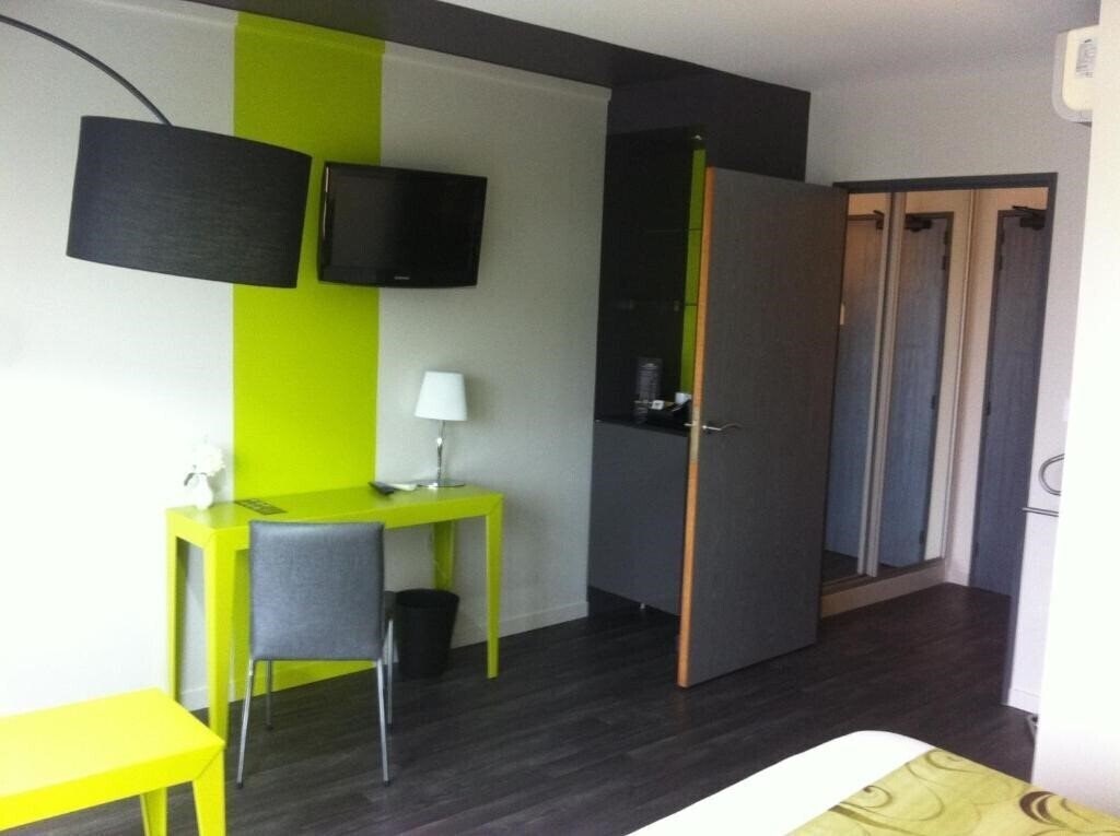Картинка Golf Hotel Colvert Levernois 4*