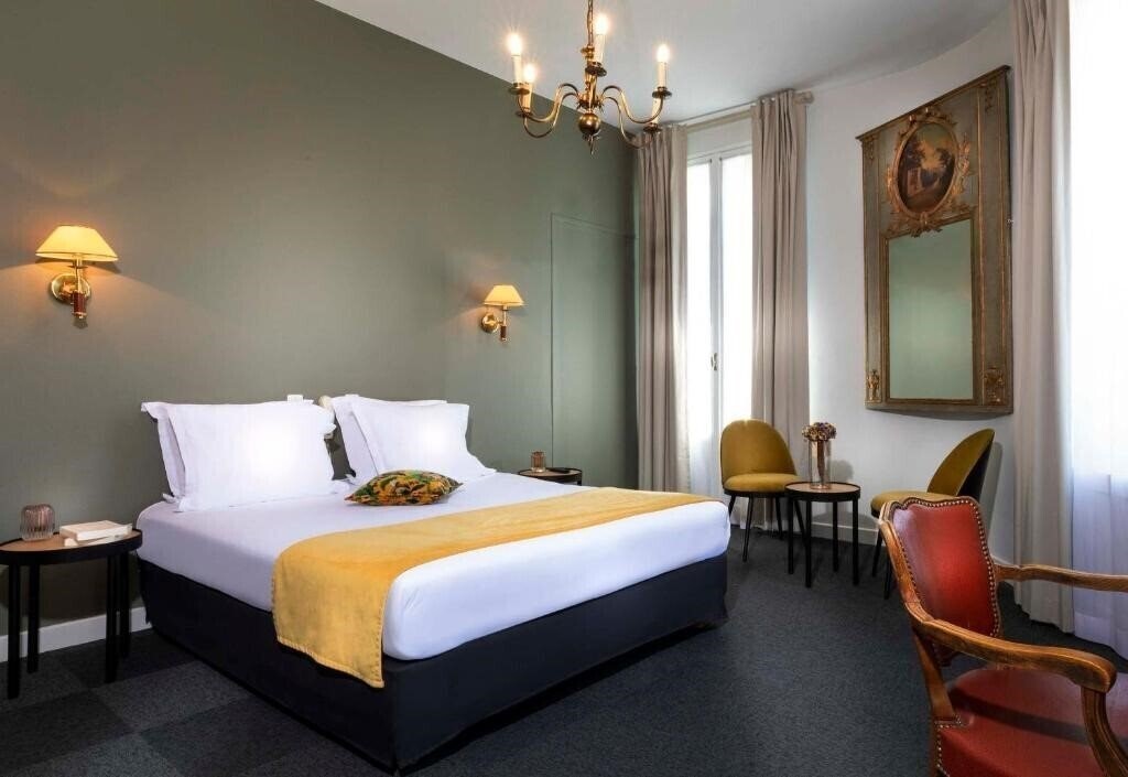 Фото Hotel Saint Regis in Chalon sur Saone 4*