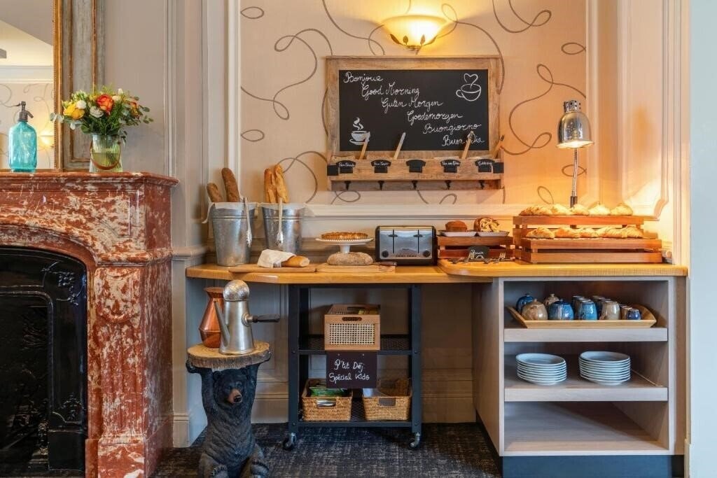 Отель The Originals Boutique, Hotel Normandie, Auxerre 3*