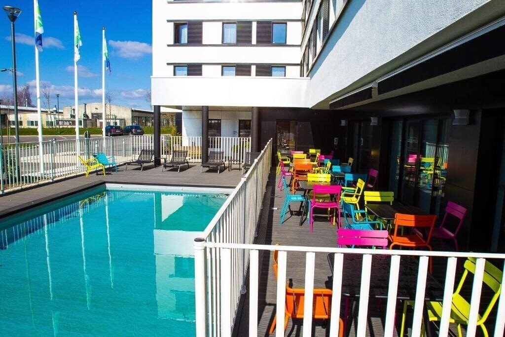 Фотография Holiday Inn Express Dijon 3*