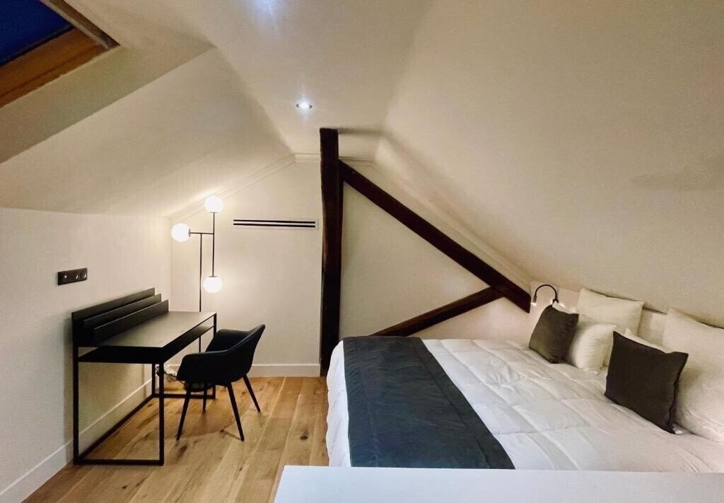 Фото Alfred Suites 4*