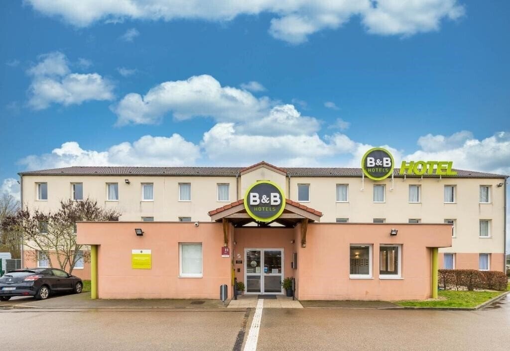 Отель B&B Hotel Auxerre Moneteau 3*