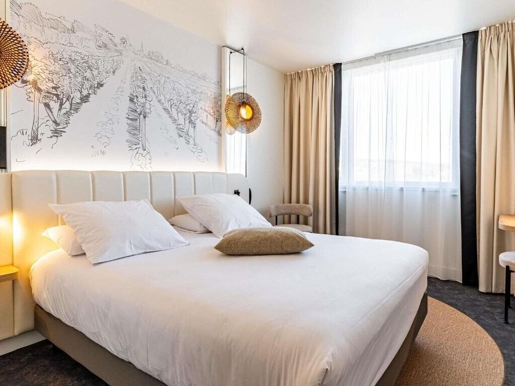 Отель Mercure Beaune Centre 4*