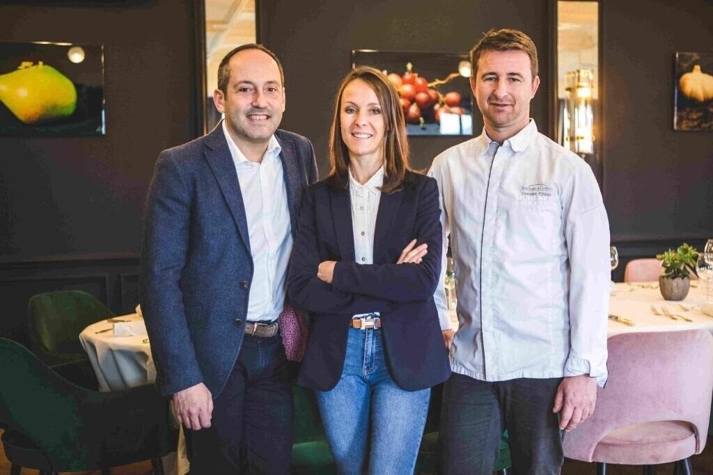 Картинка Ermitage de Corton 4*