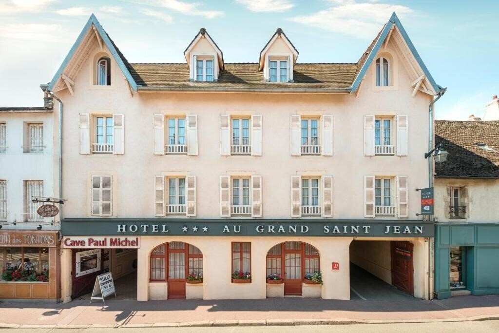 Готель Sure Hotel by Best Western Centre Beaune 3*