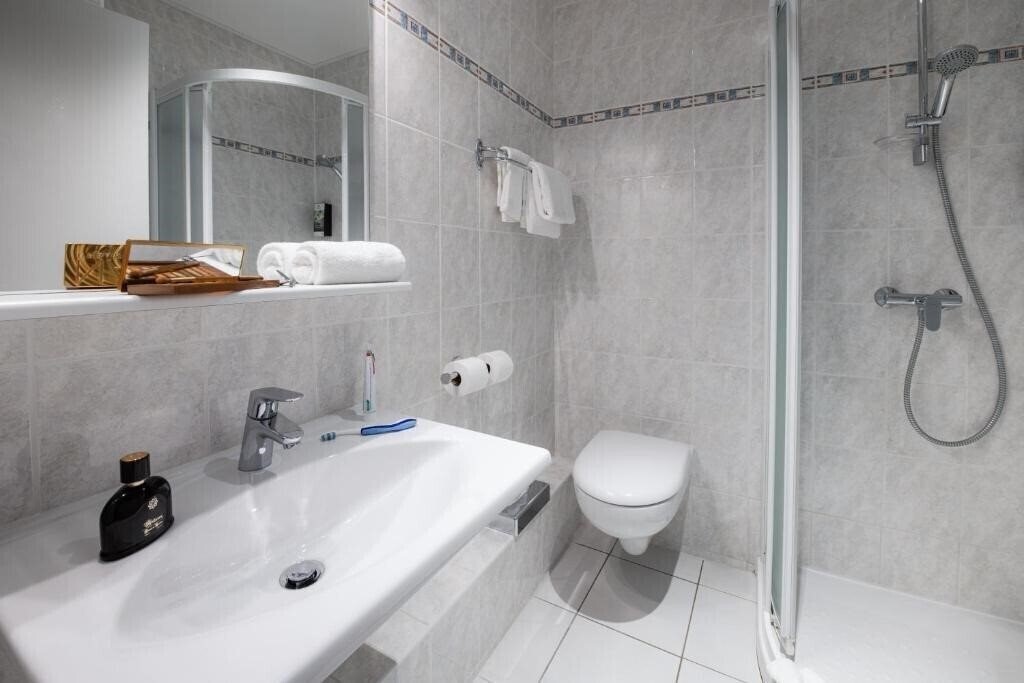 Зображення Sure Hotel by Best Western Centre Beaune 3*